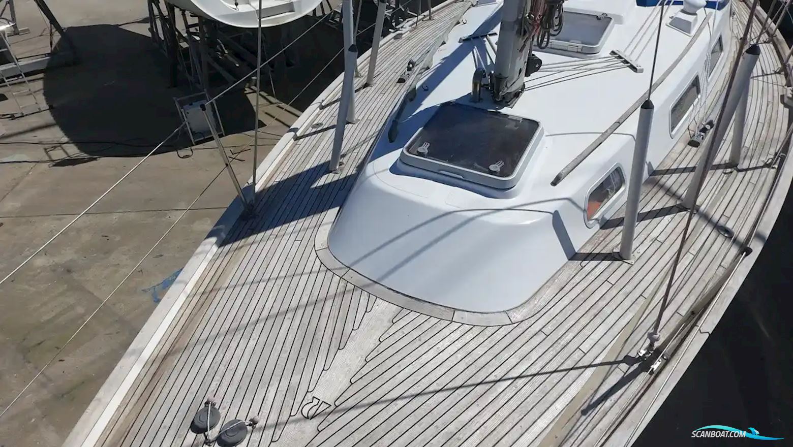 Hallberg-rassy 34