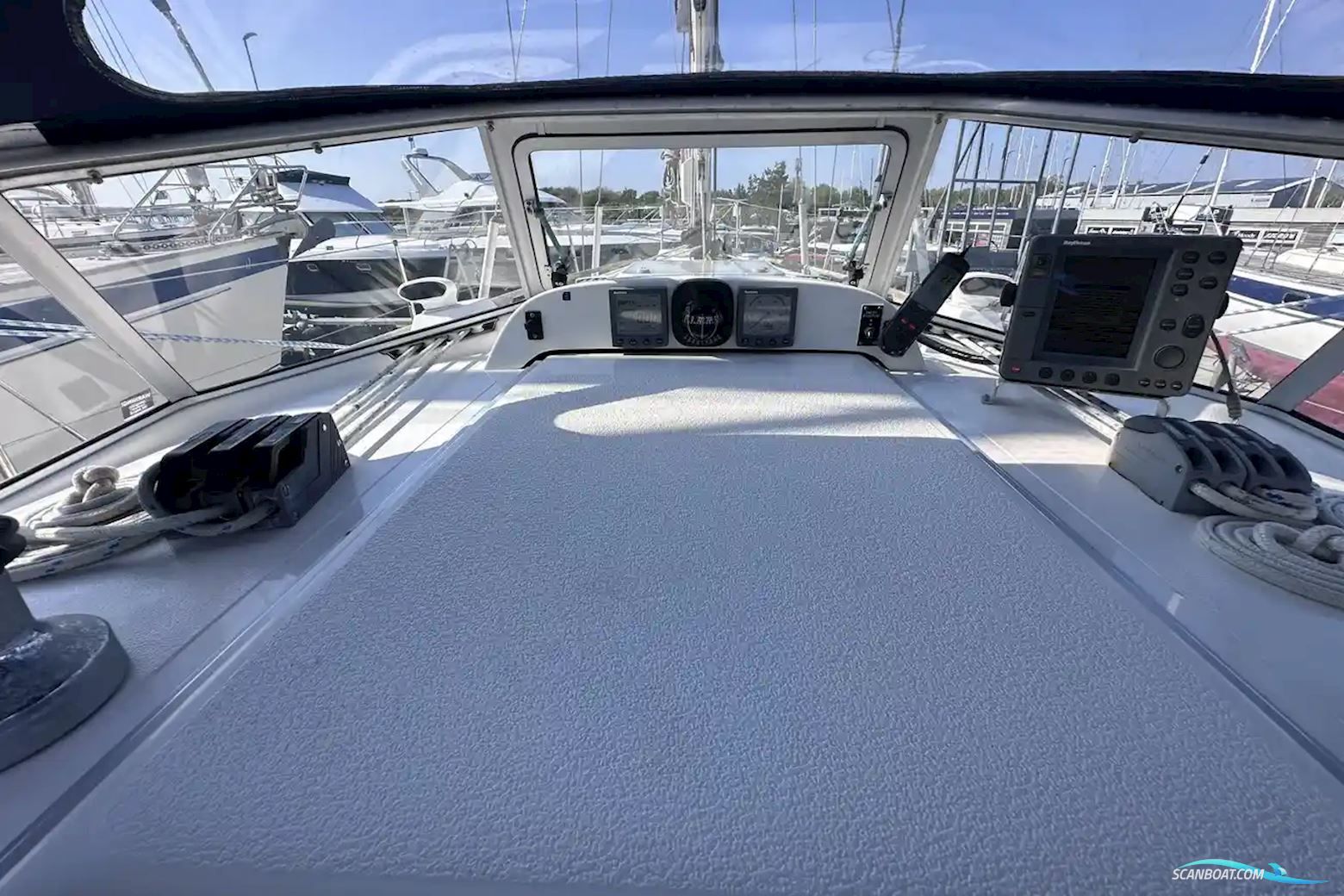 Hallberg-rassy 34
