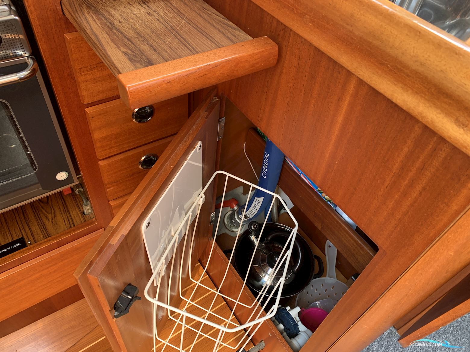 Hallberg-Rassy 34