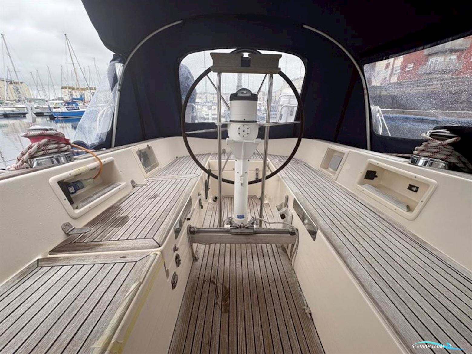 Hallberg-rassy 34
