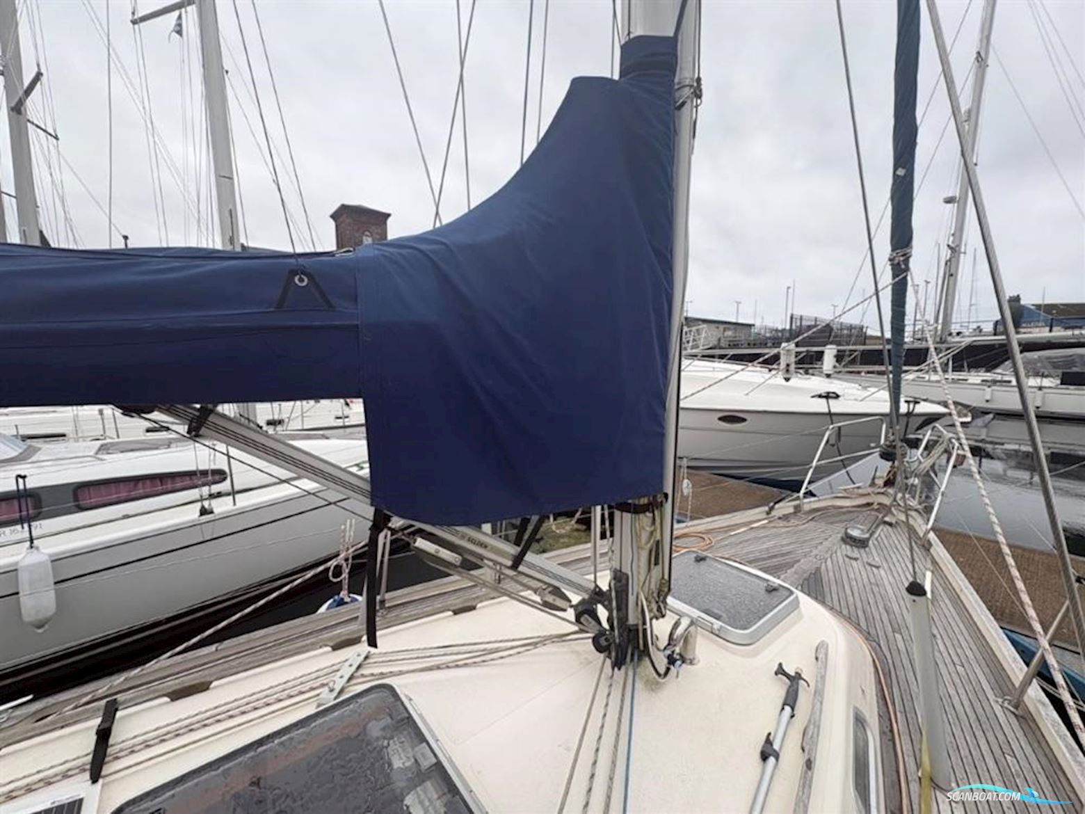 Hallberg-rassy 34