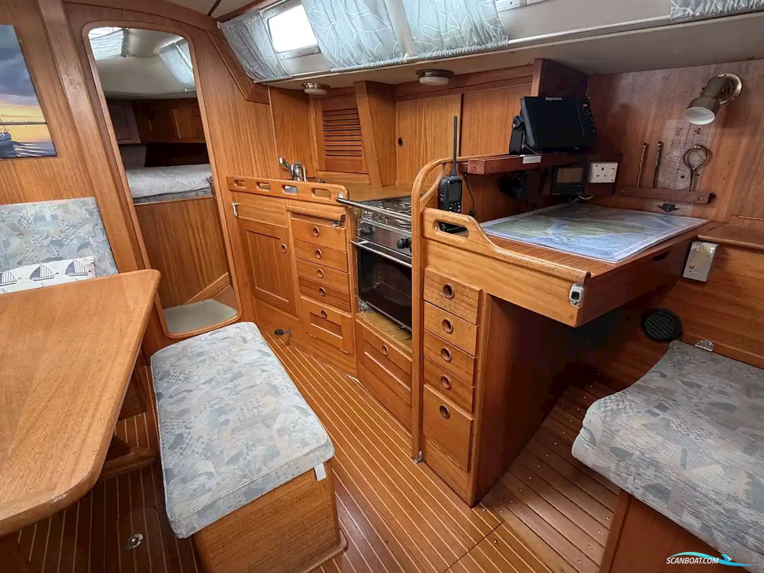 Hallberg-Rassy 34