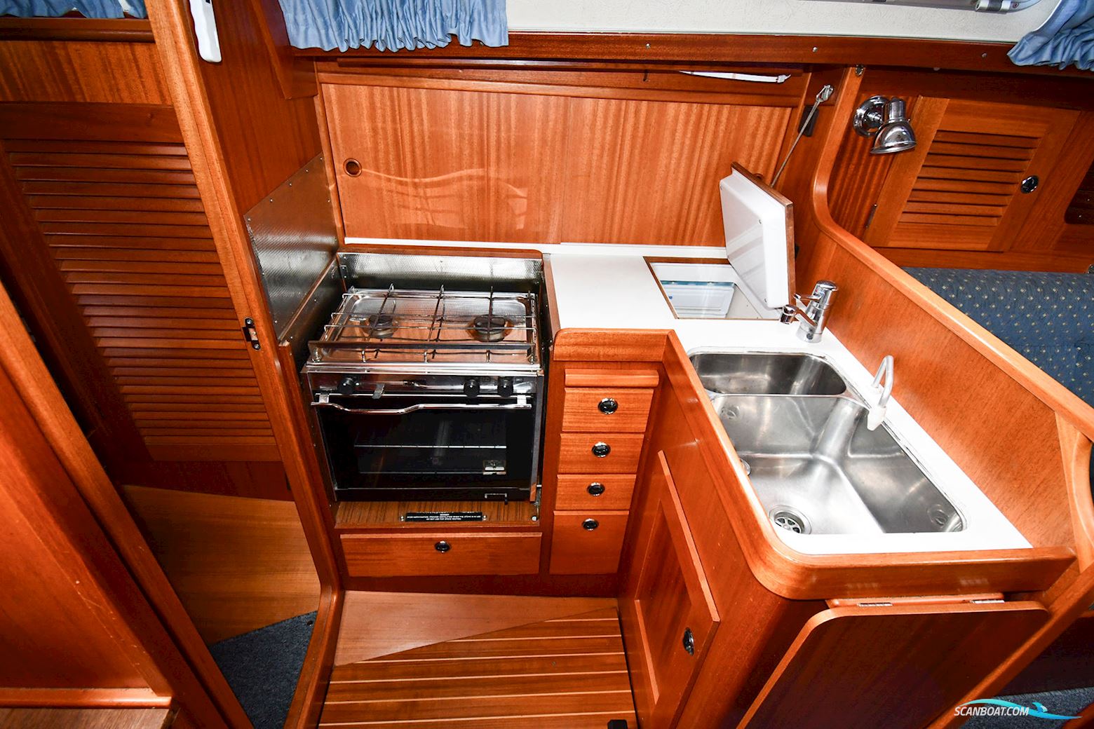 Hallberg-Rassy 34 Scandinavia