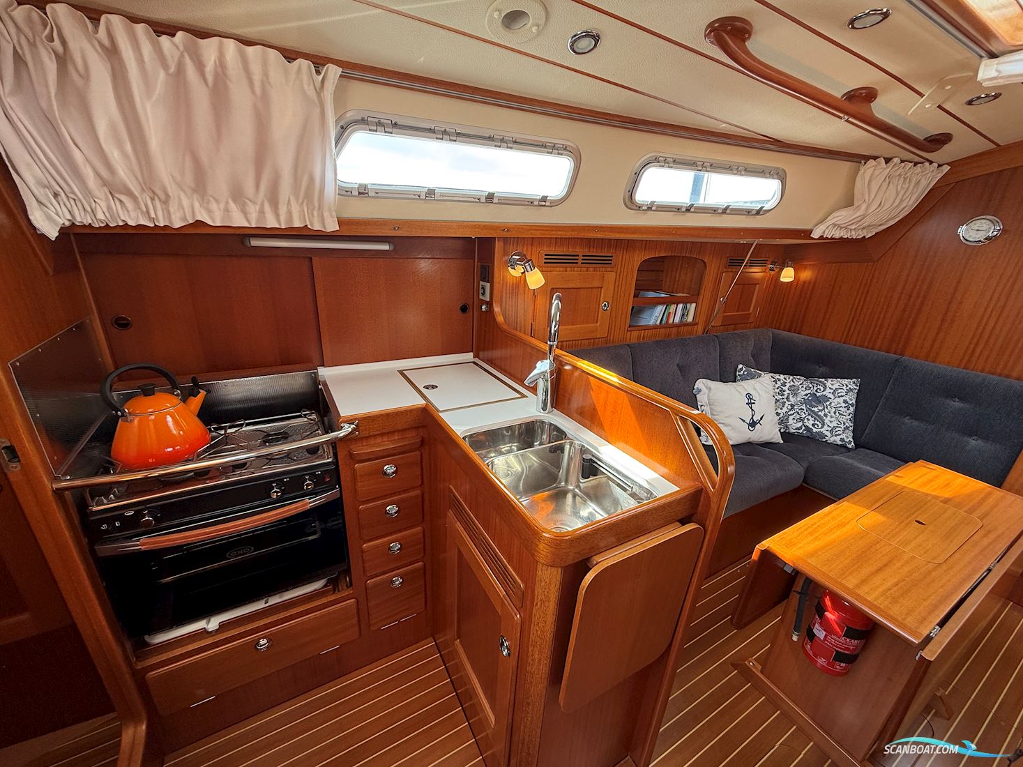 Hallberg-Rassy 342