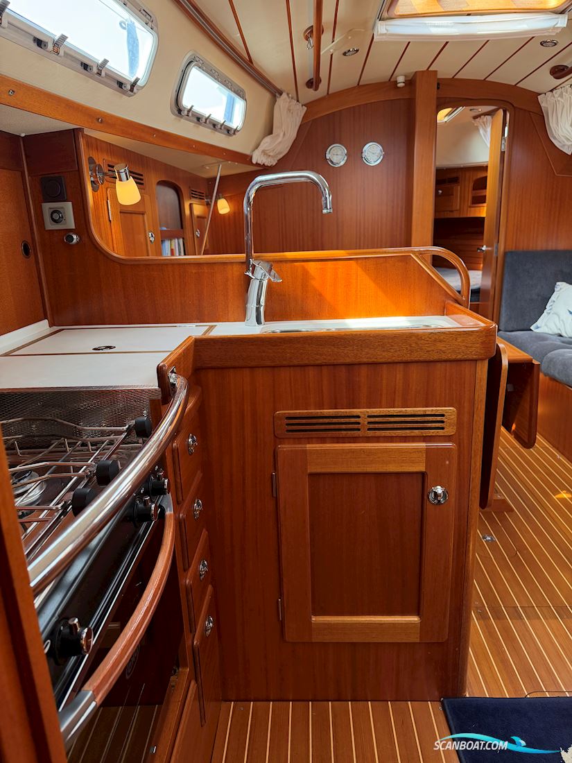 Hallberg-Rassy 342