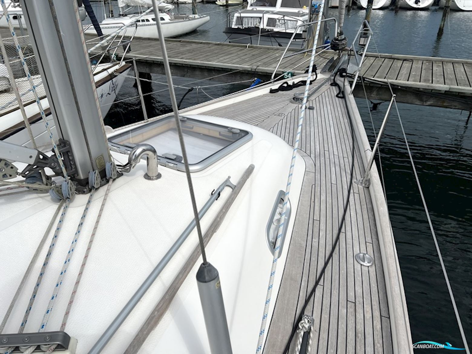 Hallberg Rassy 342