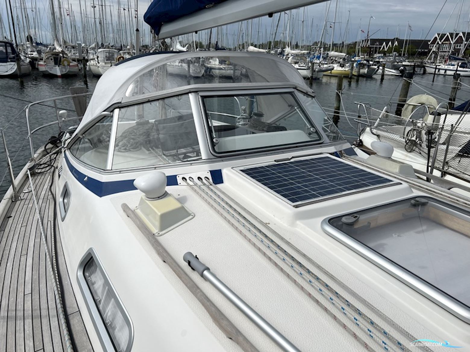 Hallberg Rassy 342