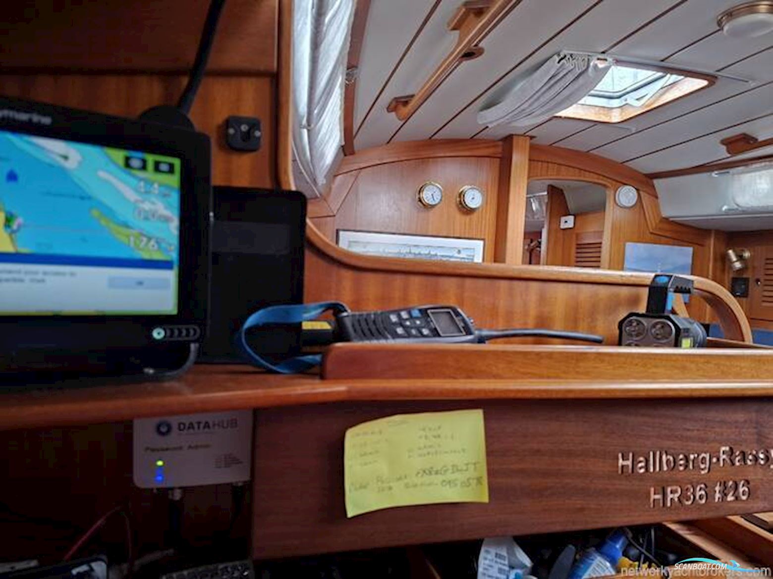 Hallberg Rassy 36