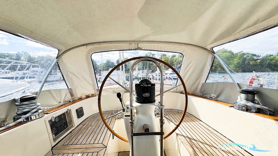 Hallberg-Rassy 36