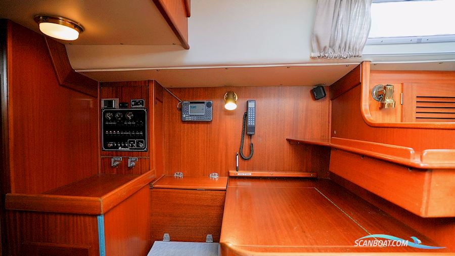 Hallberg-Rassy 36