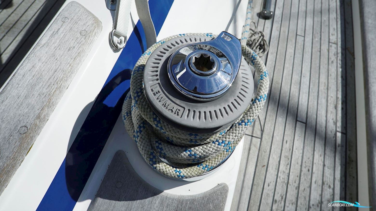 Hallberg-Rassy 37
