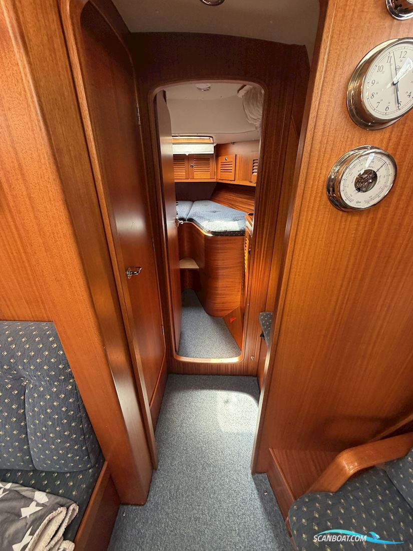 Hallberg-Rassy 39