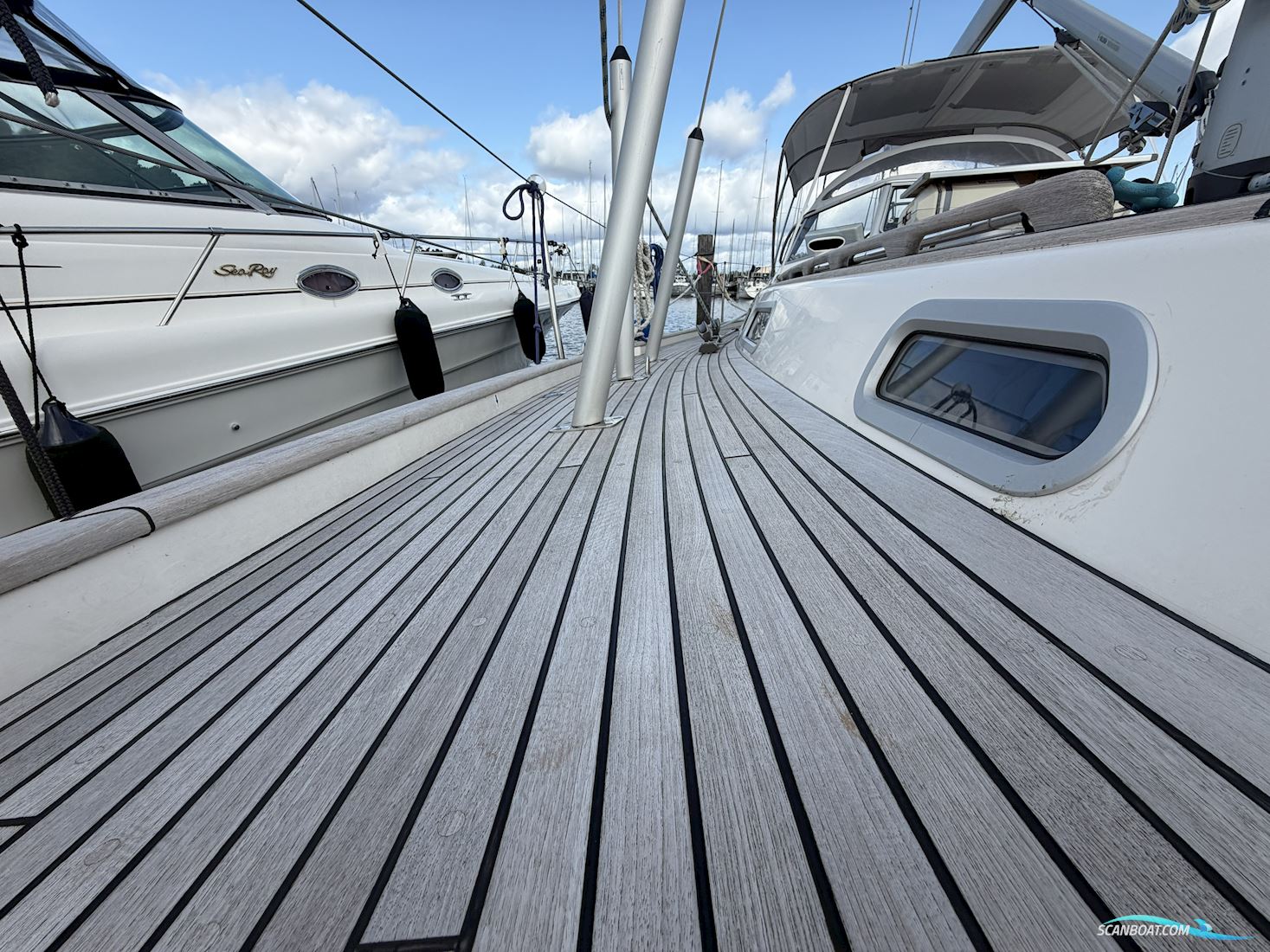 Hallberg-Rassy 39