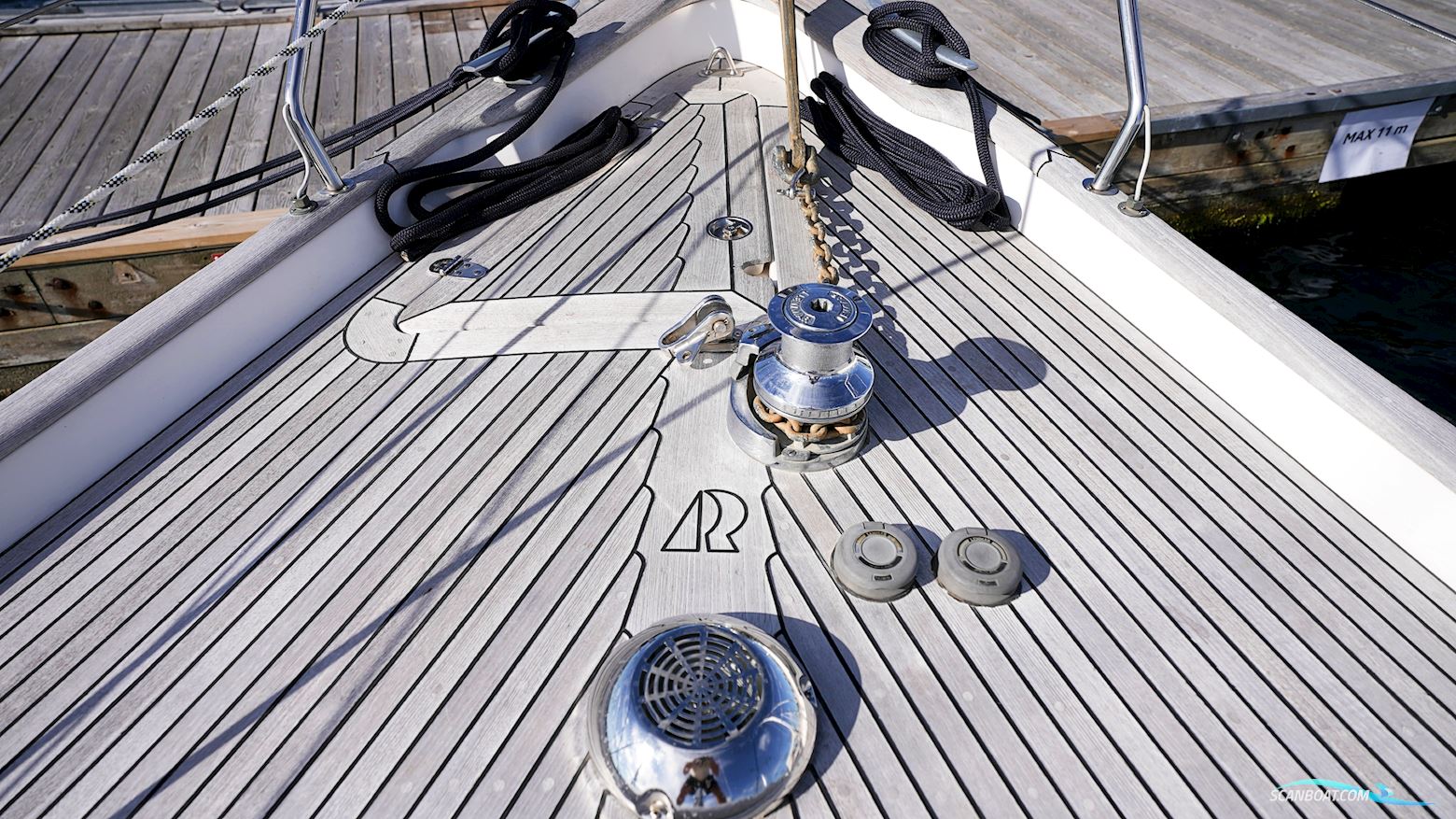 Hallberg-Rassy 39