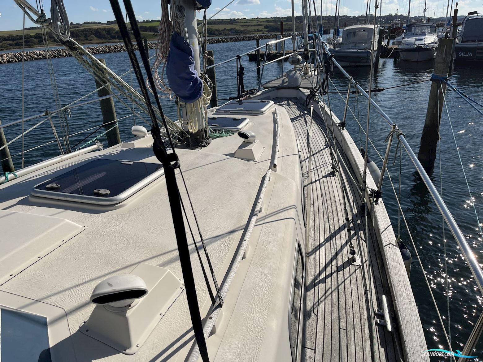 Hallberg Rassy 41