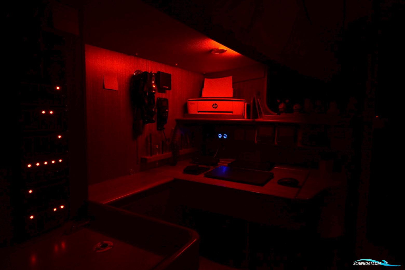 Hallberg-Rassy 42 F MkII