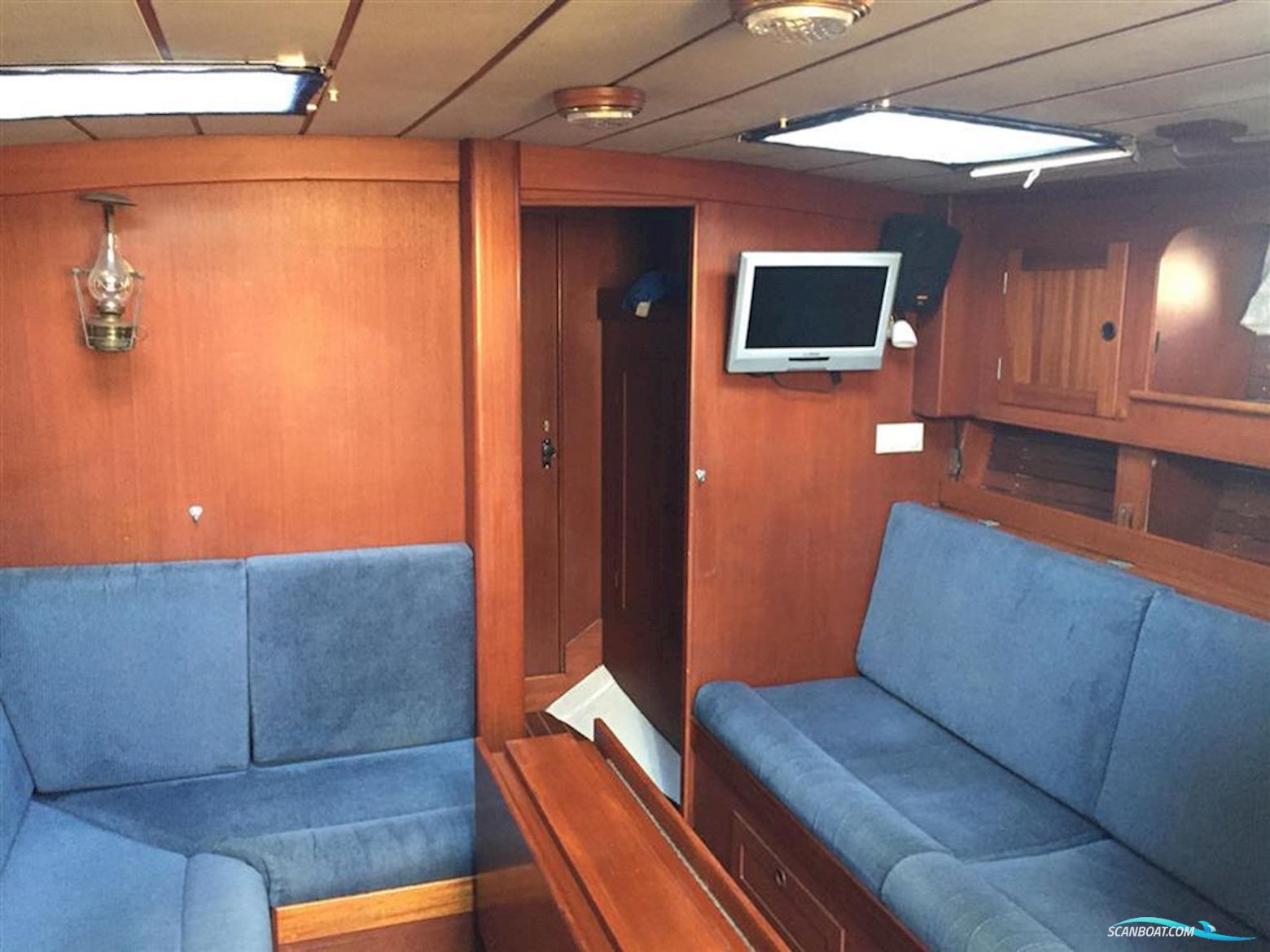 Hallberg-rassy 42 KETCH