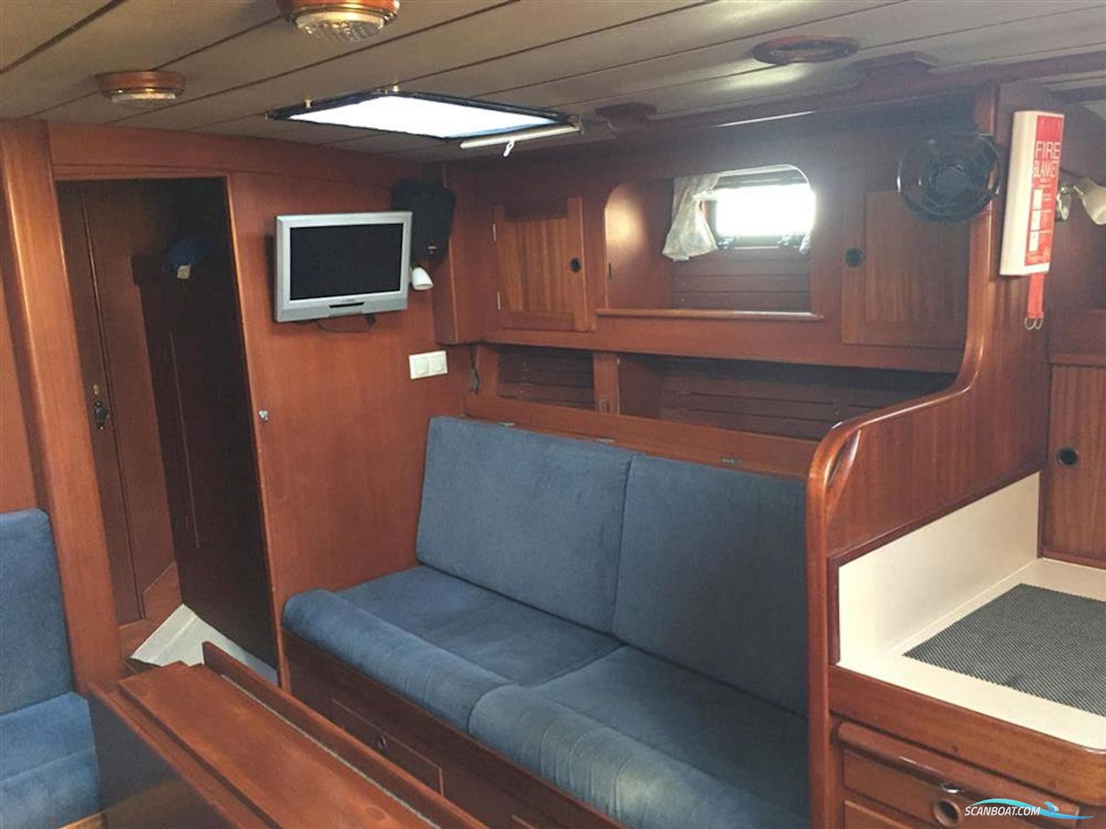 Hallberg-rassy 42 KETCH