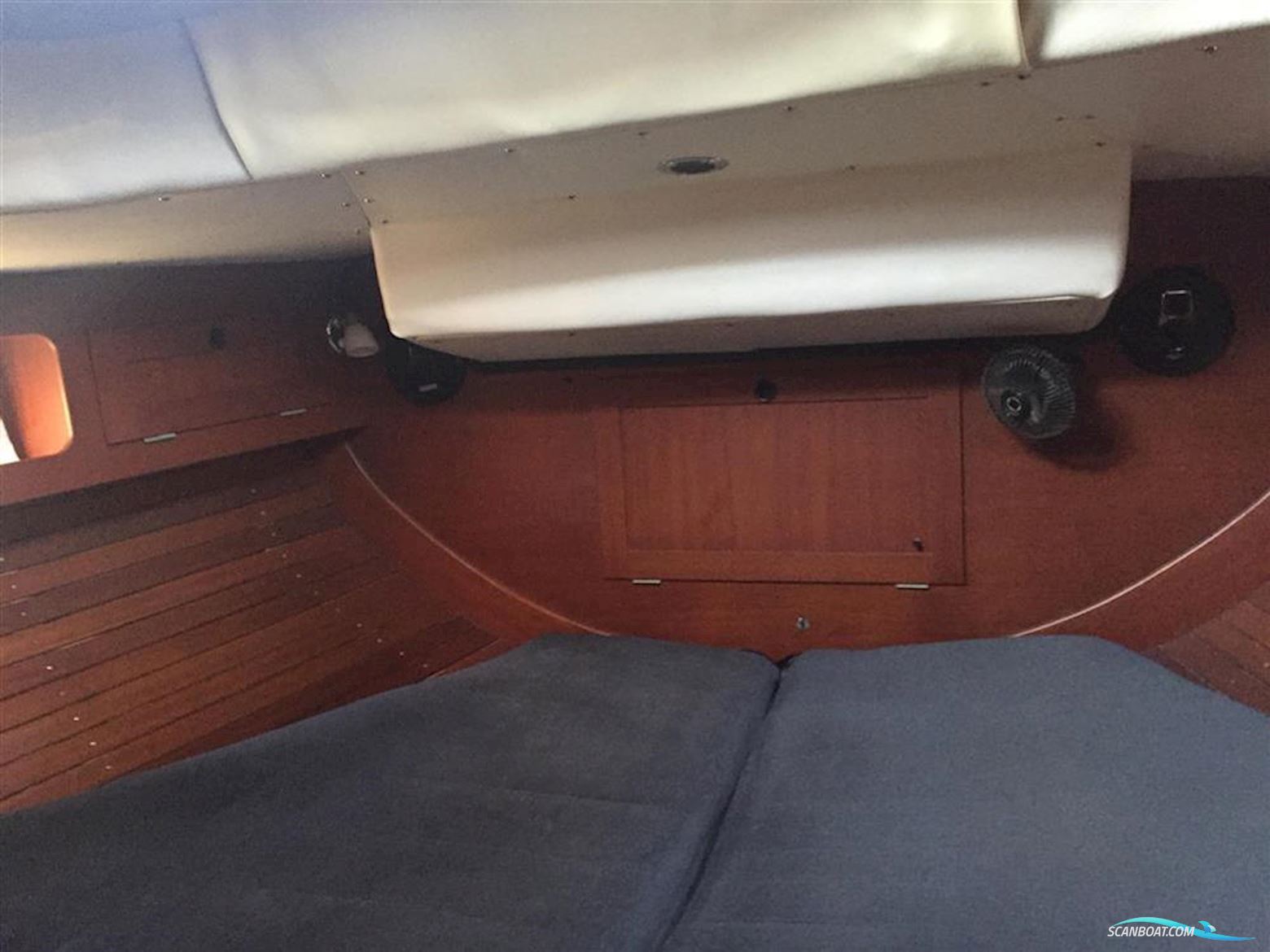 Hallberg-rassy 42 KETCH