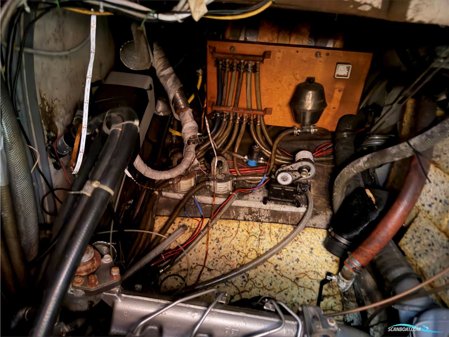 Hallberg-Rassy 42