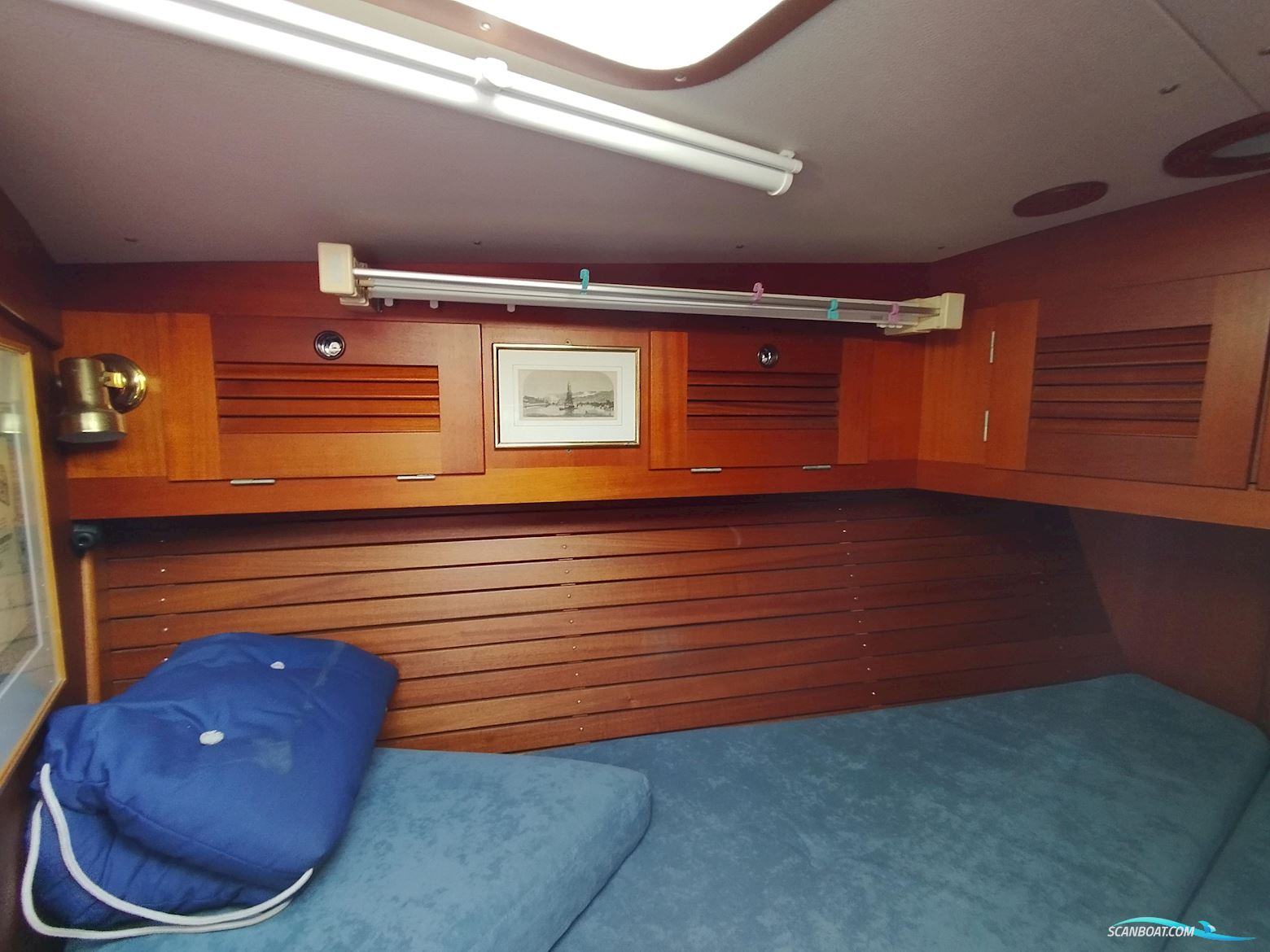 Hallberg-Rassy 42E