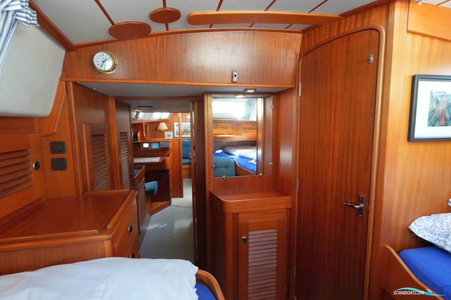 Hallberg-rassy 42F MK II