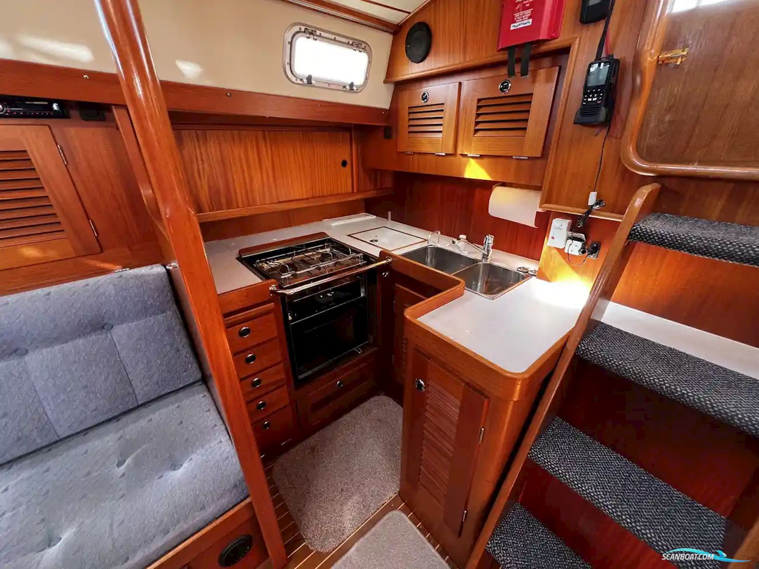 Hallberg-rassy 42F MK II