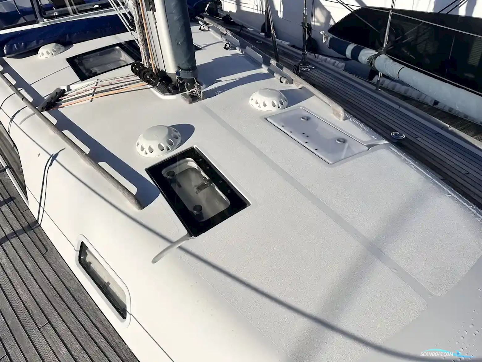 Hallberg-rassy 44