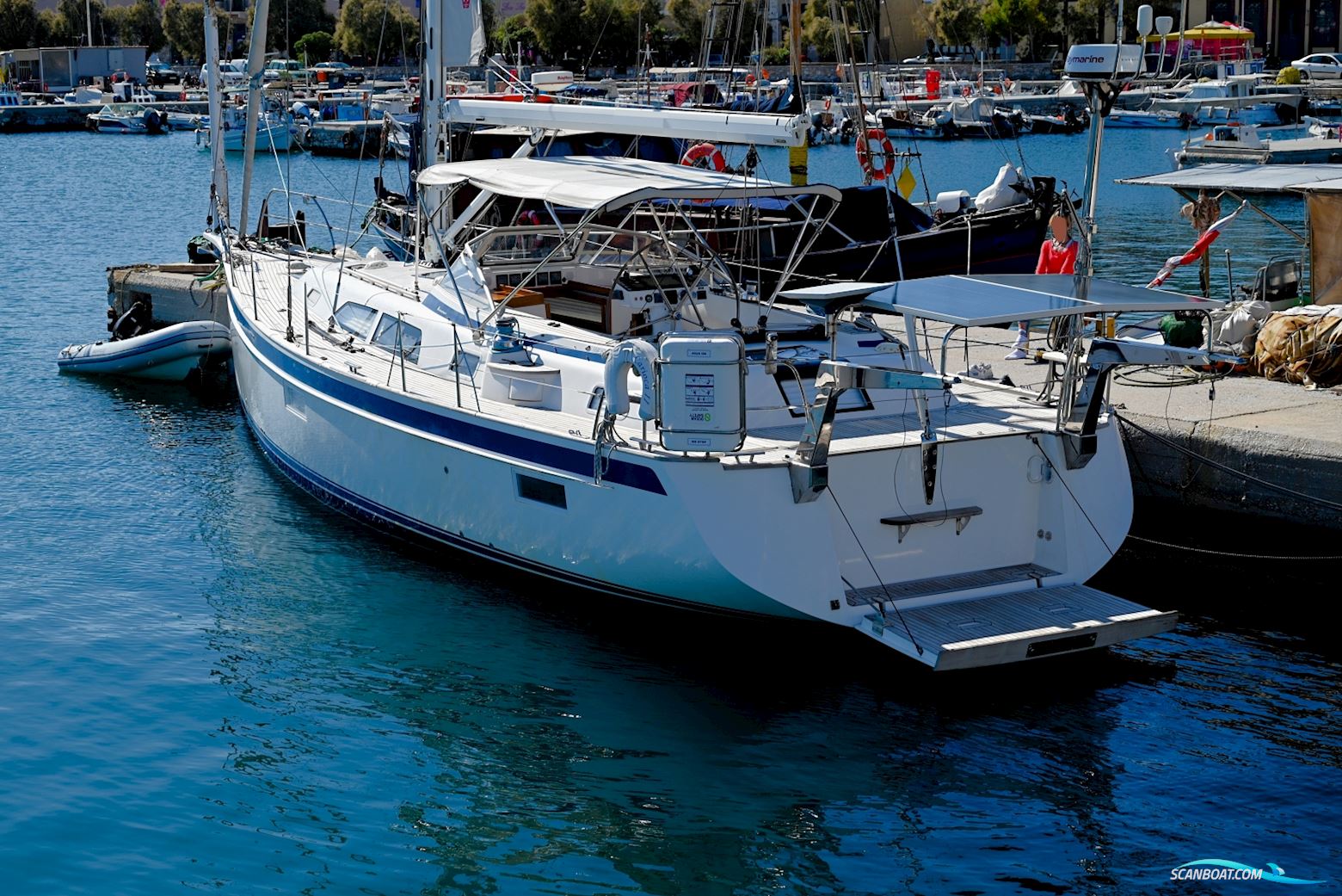 Hallberg Rassy 44