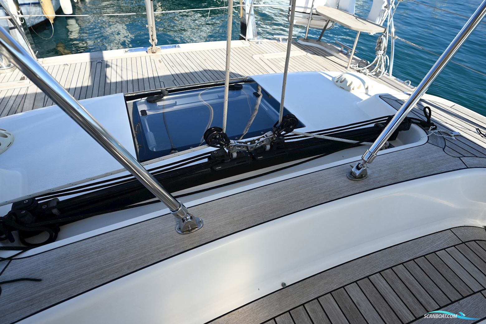 Hallberg Rassy 44