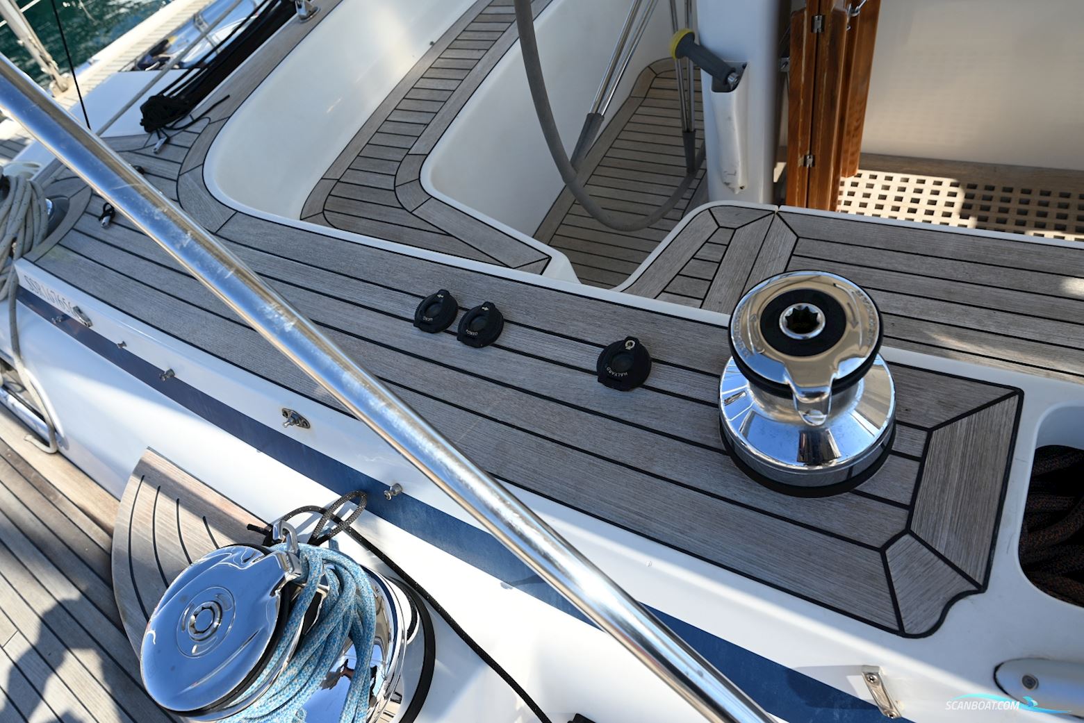 Hallberg Rassy 44