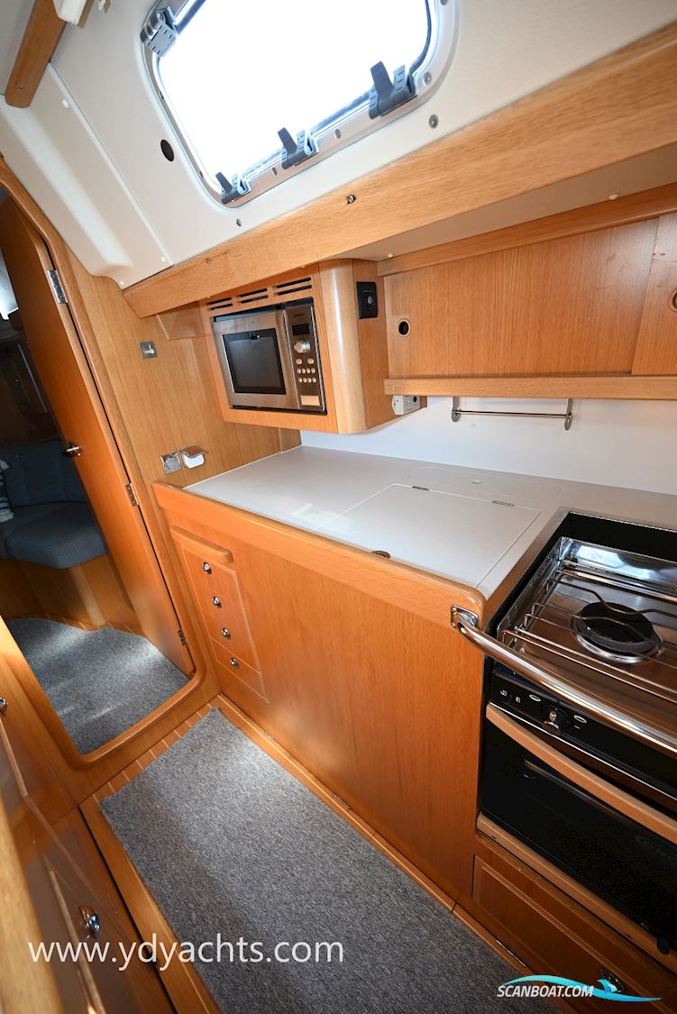 Hallberg Rassy 44