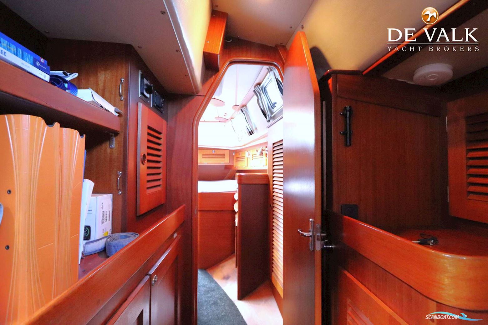Hallberg Rassy 45