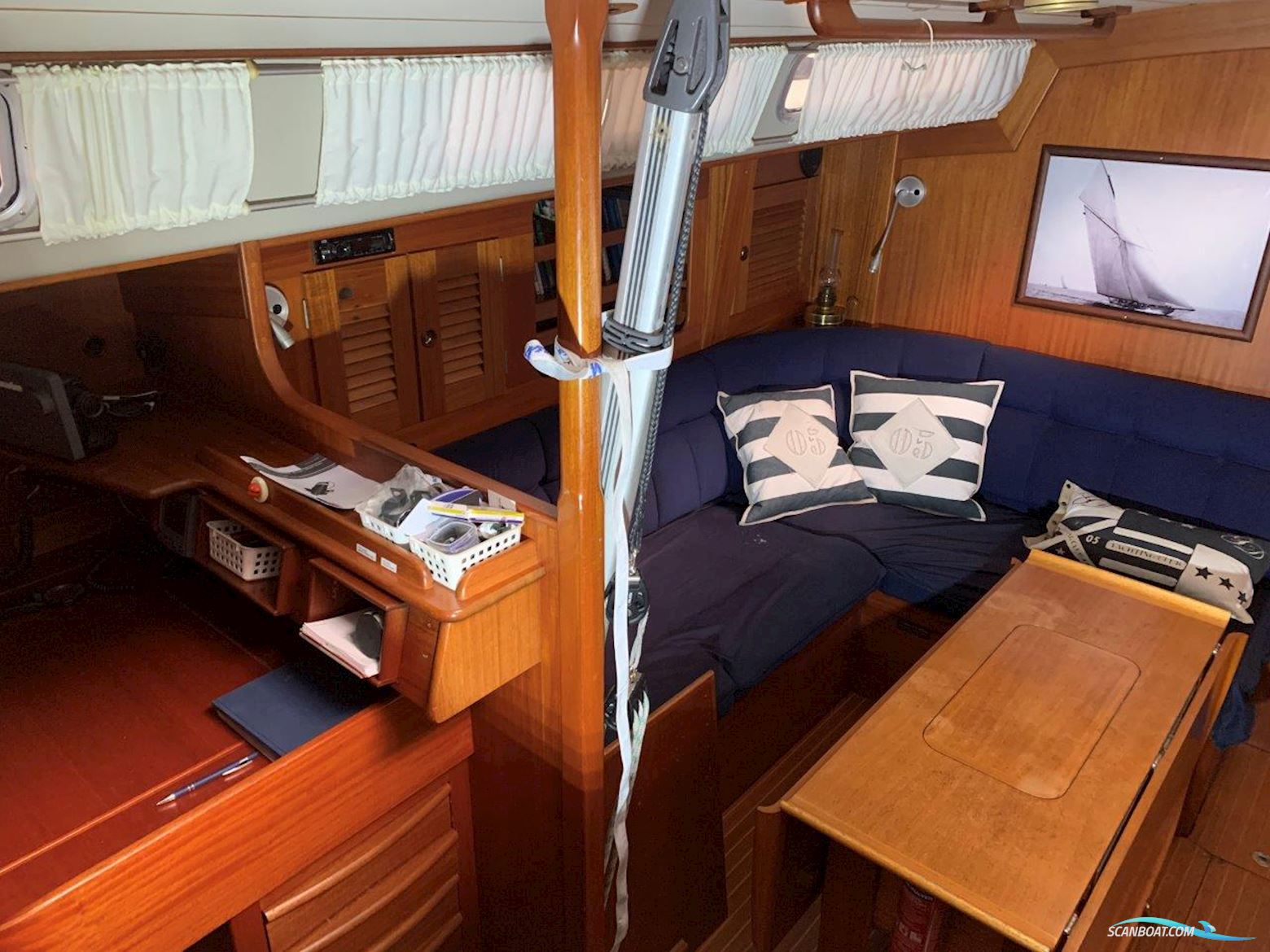 Hallberg-Rassy 45