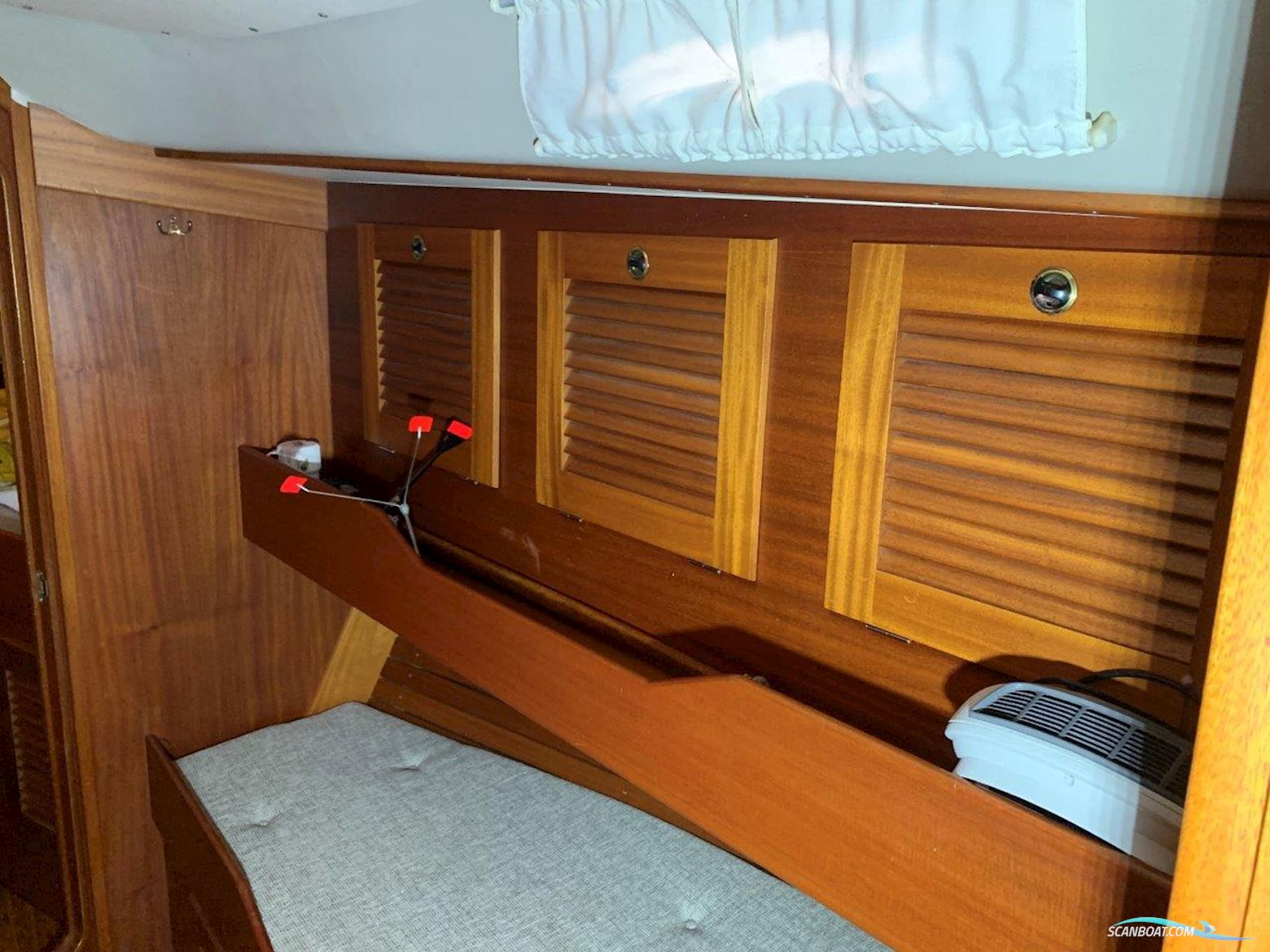 Hallberg-Rassy 45