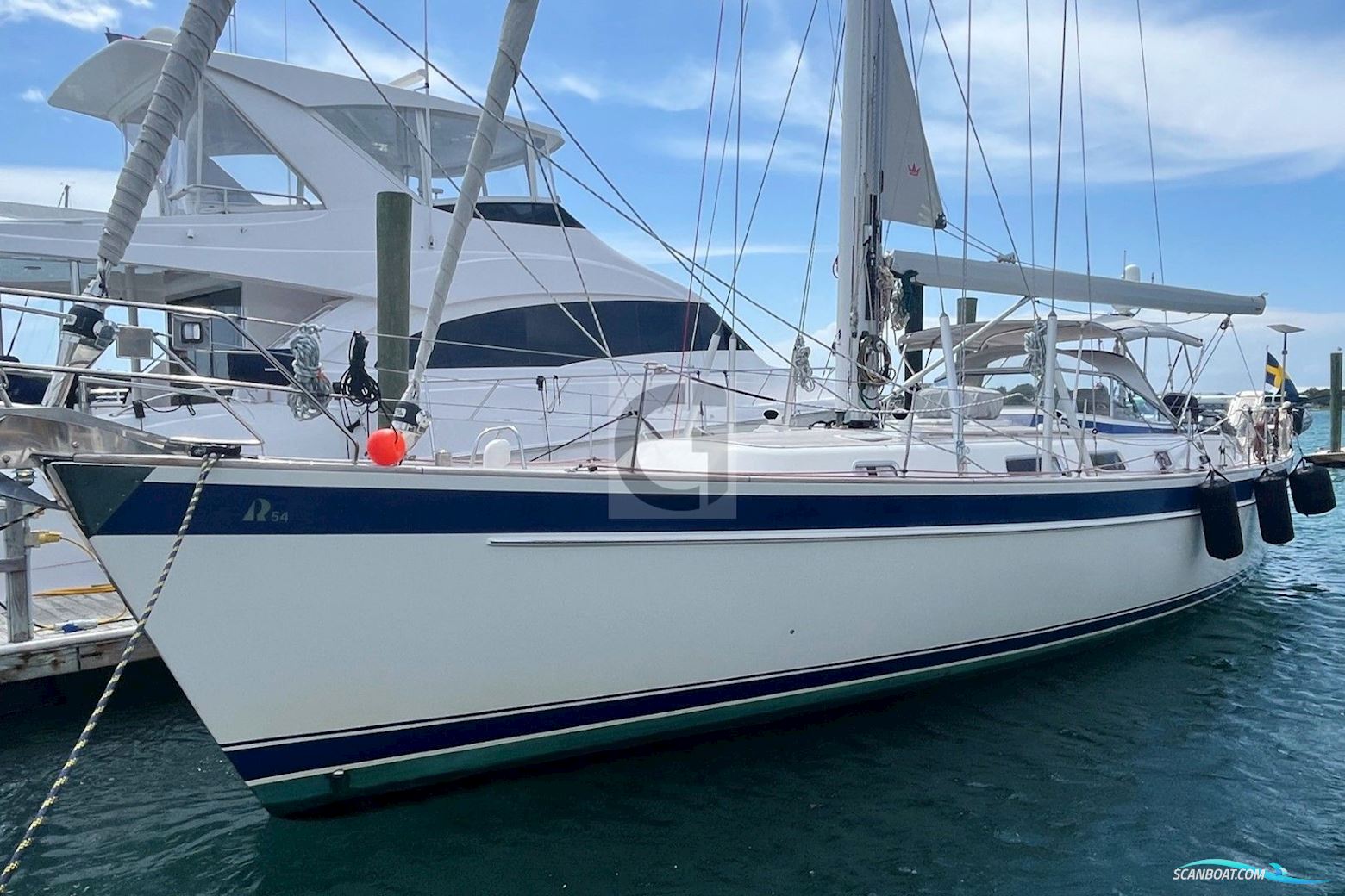 Hallberg-Rassy 54