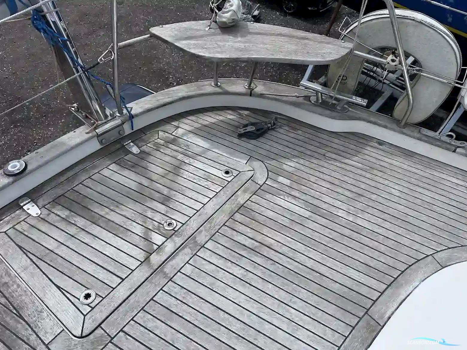Hallberg-Rassy 54