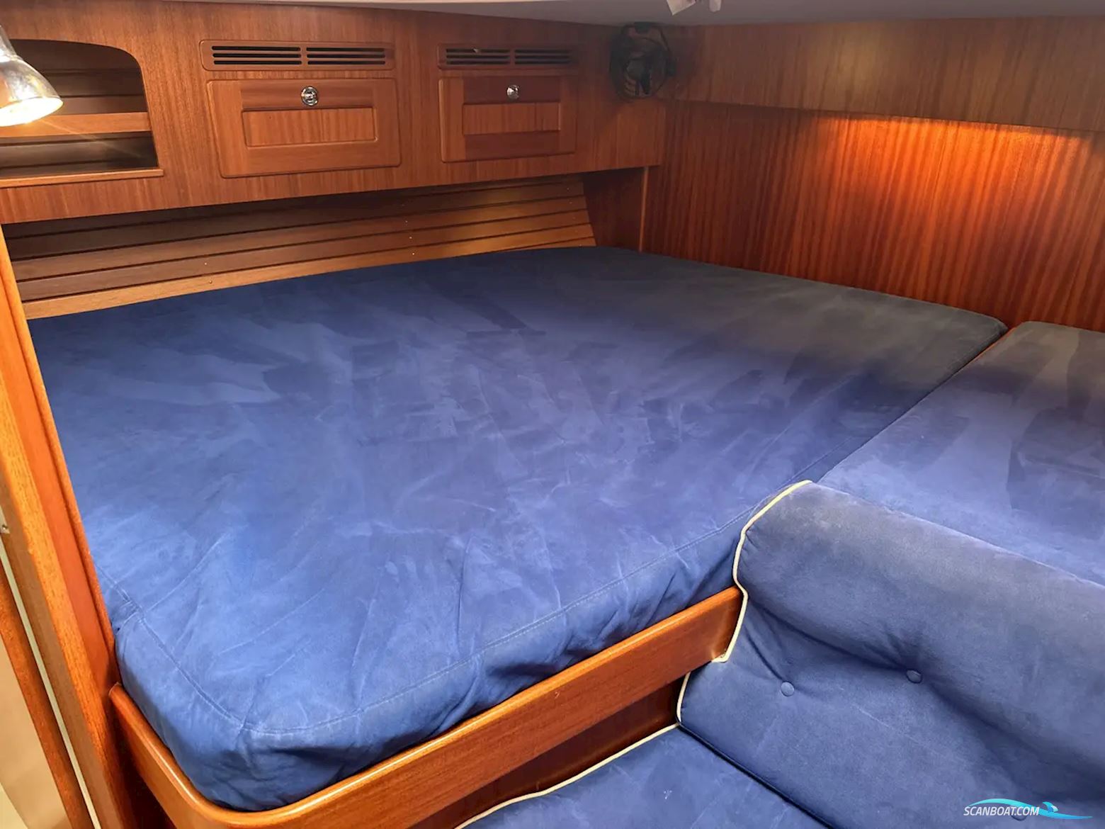 Hallberg-Rassy 54