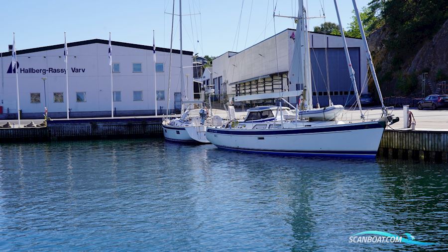 Hallberg-Rassy 55