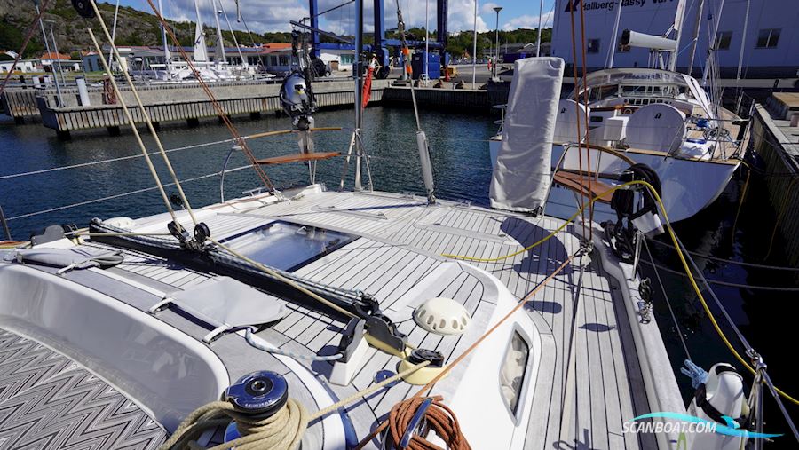 Hallberg-Rassy 55