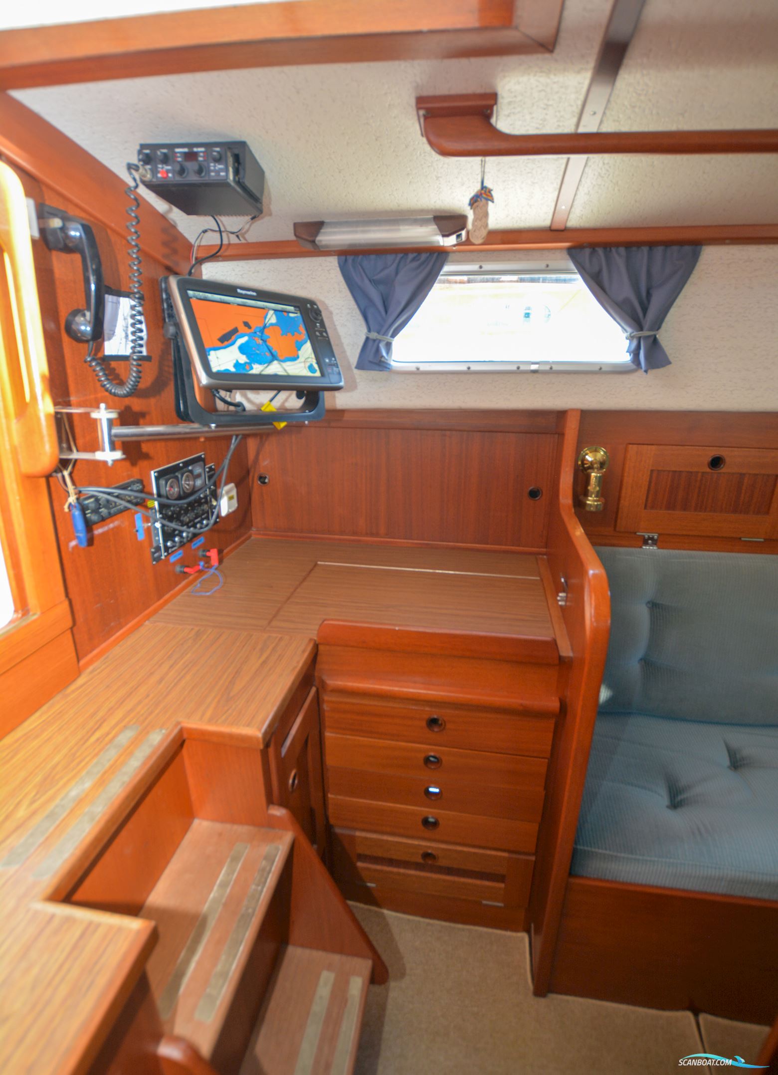 Hallberg-Rassy 94 Kutter