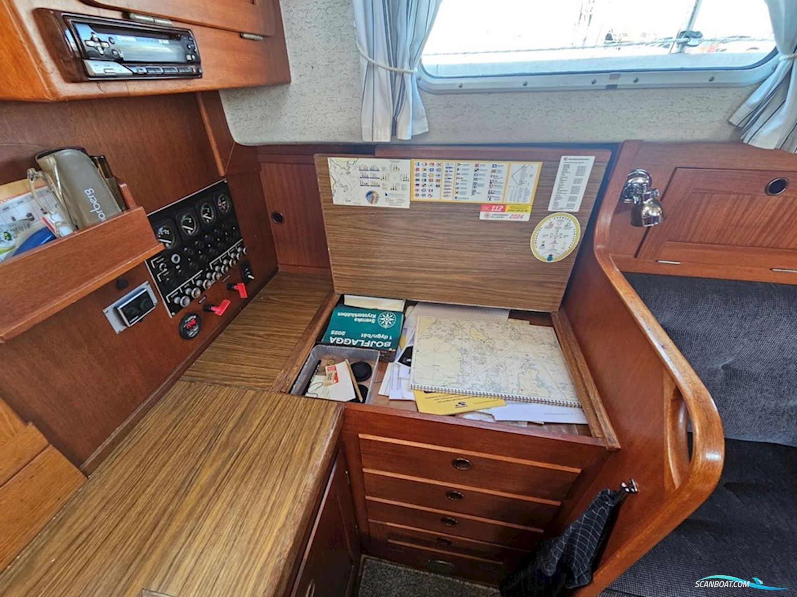 Hallberg-Rassy 94 kutter