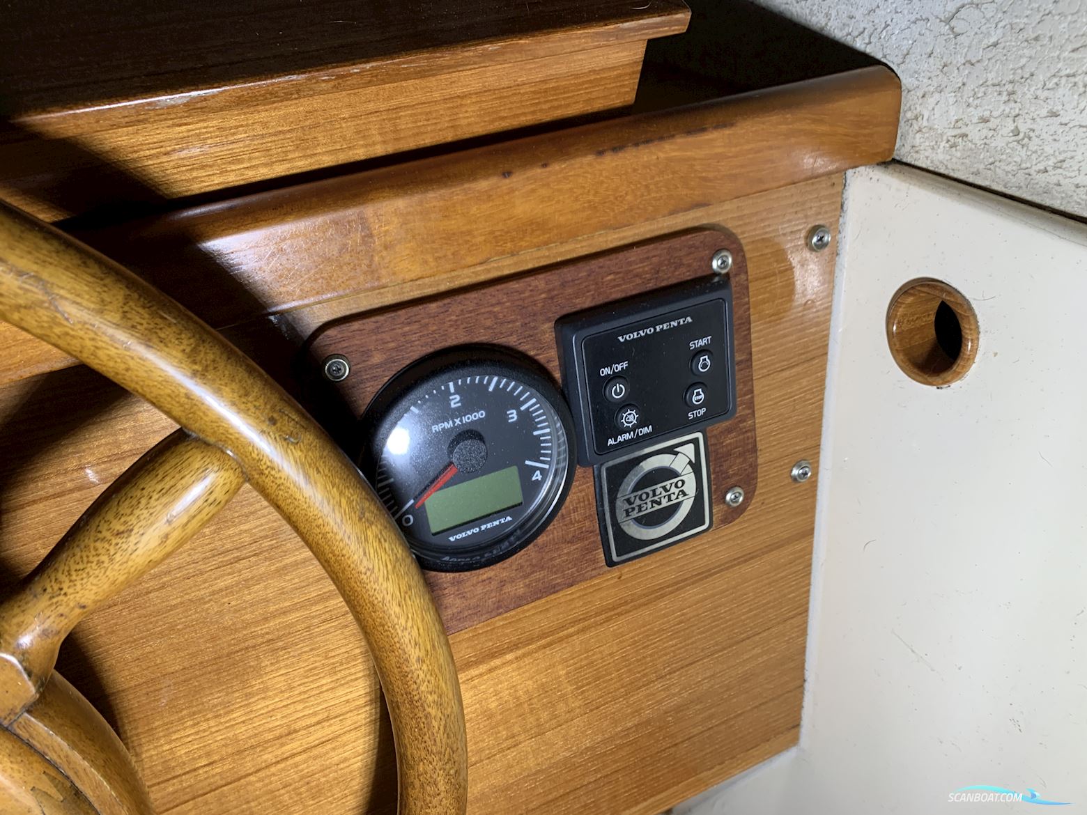 Hallberg-Rassy 94 Kutter