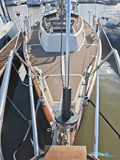 Hallberg Rassy HR 31 Monsun Zeilboten 1975, met Perkins-Sabre Perama M25 motor, Duitsland