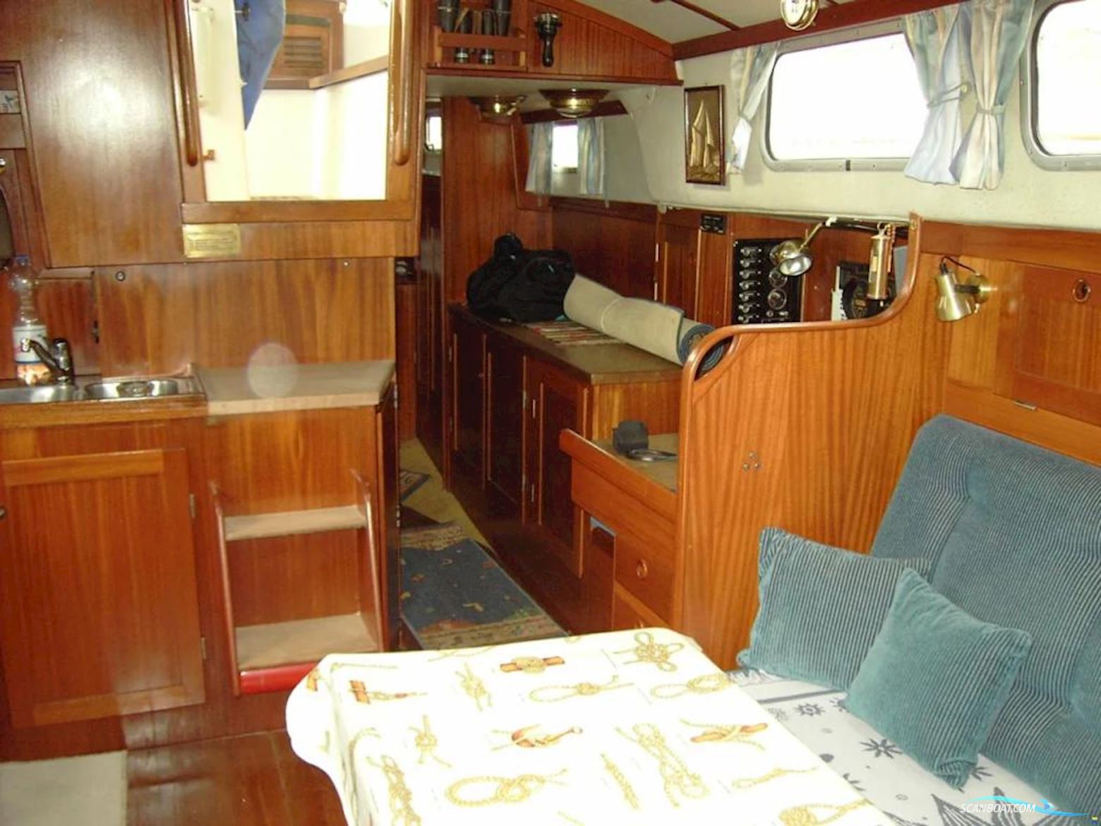 Hallberg-Rassy HR 41