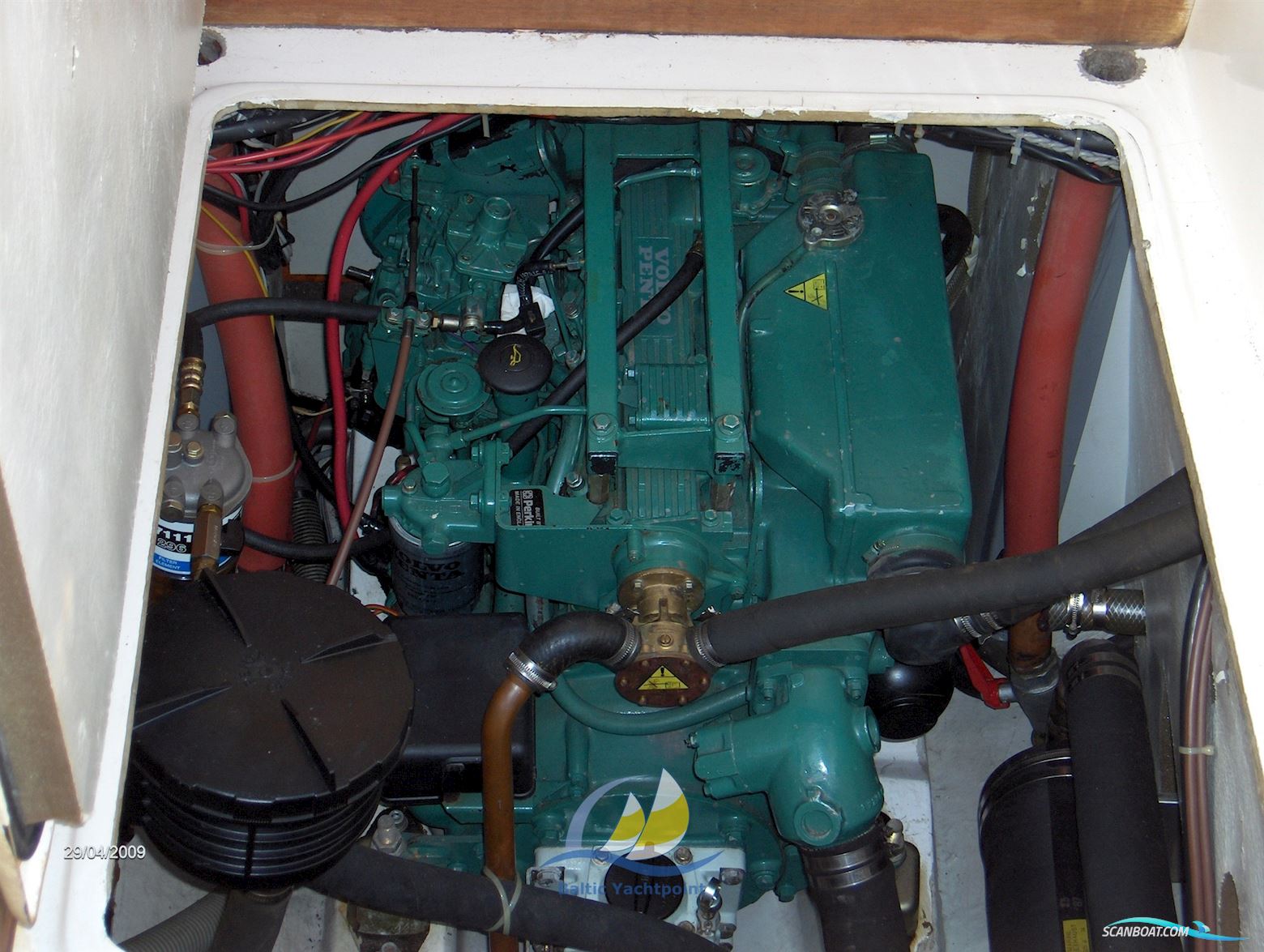 Hallberg Rassy HR 94 Cutter