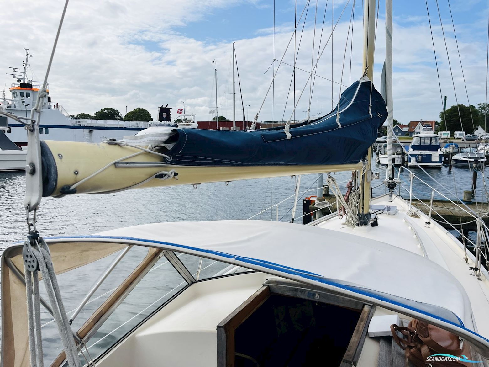 Hallberg-Rassy Monsun 31