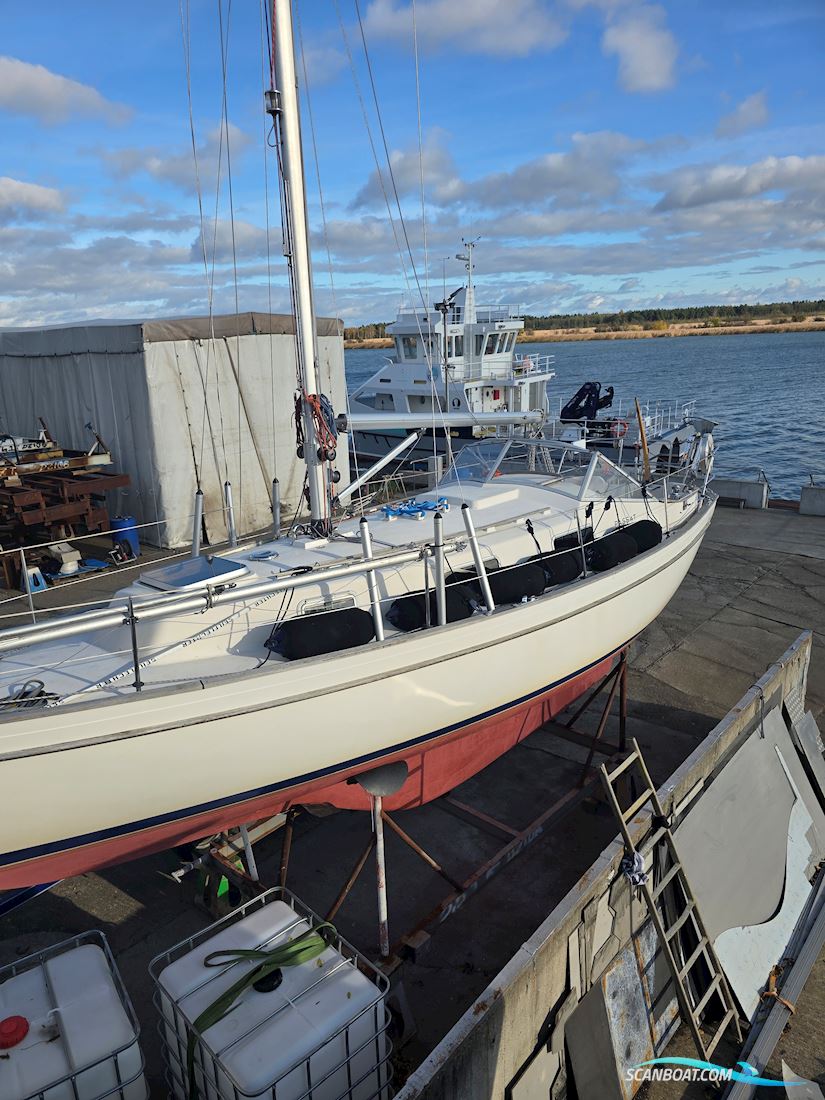 Hallberg-Rassy Monsun 31