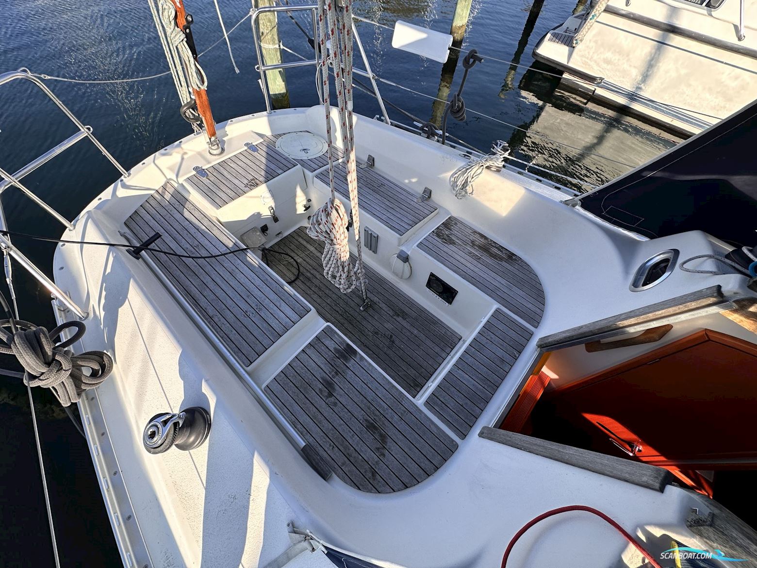 Hanse 300