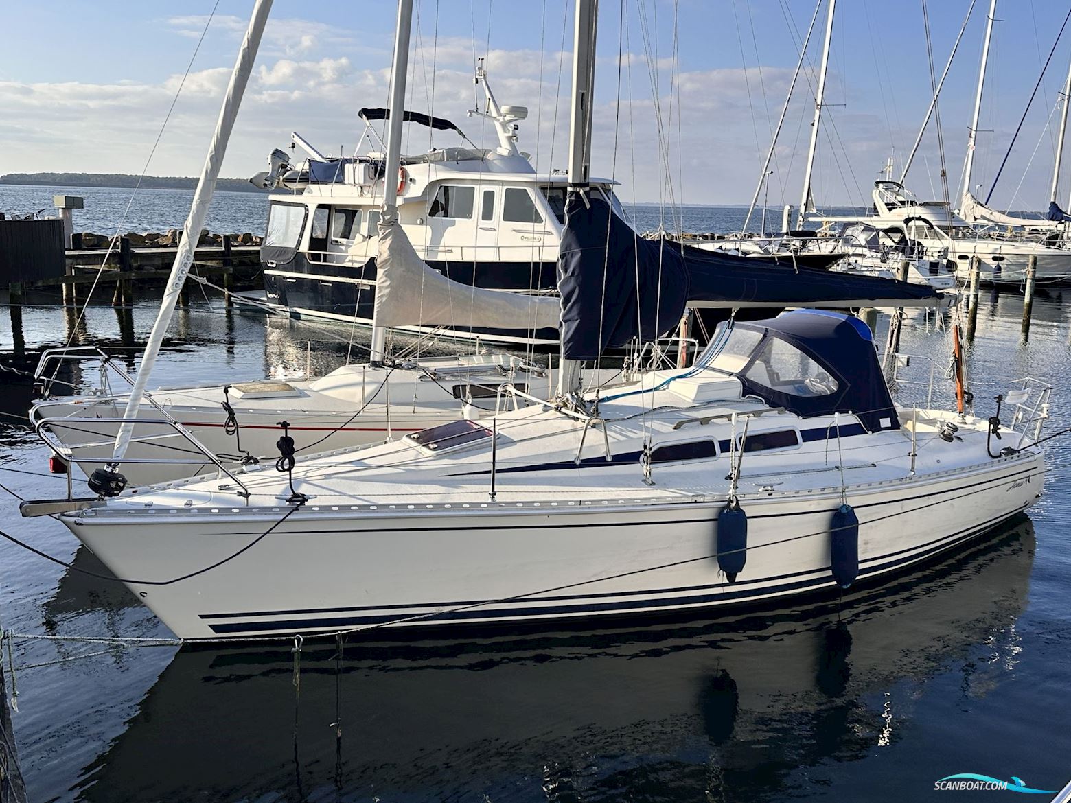 Hanse 300